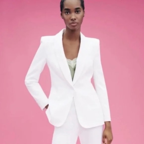 Zara white tuxedo blazer in like new condition - Picture 2 of 14